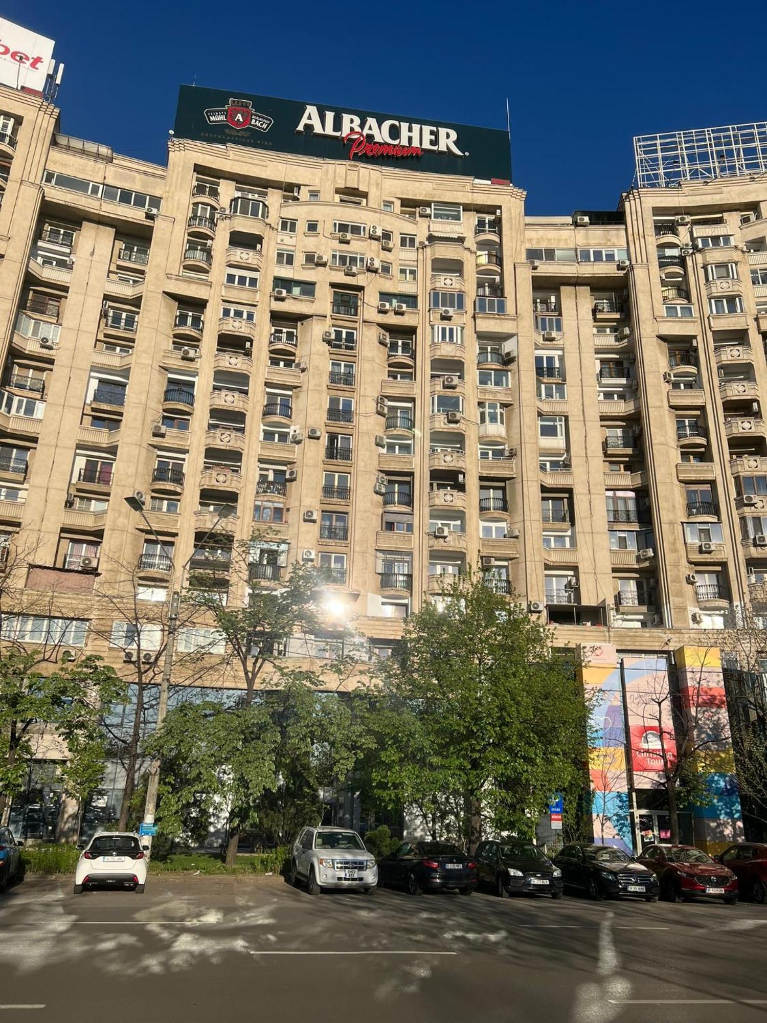 Casa S Piata Alba Iulia Appartement Boekarest Buitenkant foto